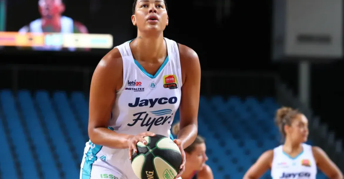 Liz Cambage